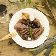 自然の肉を手軽に食べてほしい!知らなかったジビエサービスと魅力