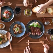 日々の「おいしい」をすくい上げる、木製食器の魅力
